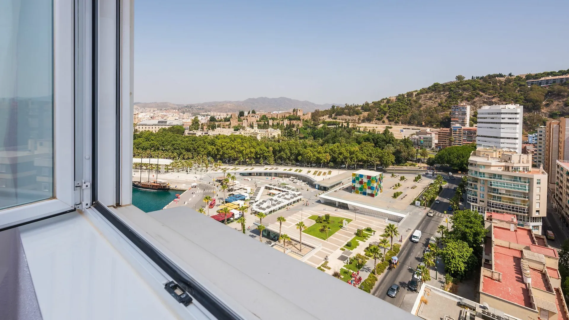 Apartmán Apartamentos Paseo De La Farola Màlaga