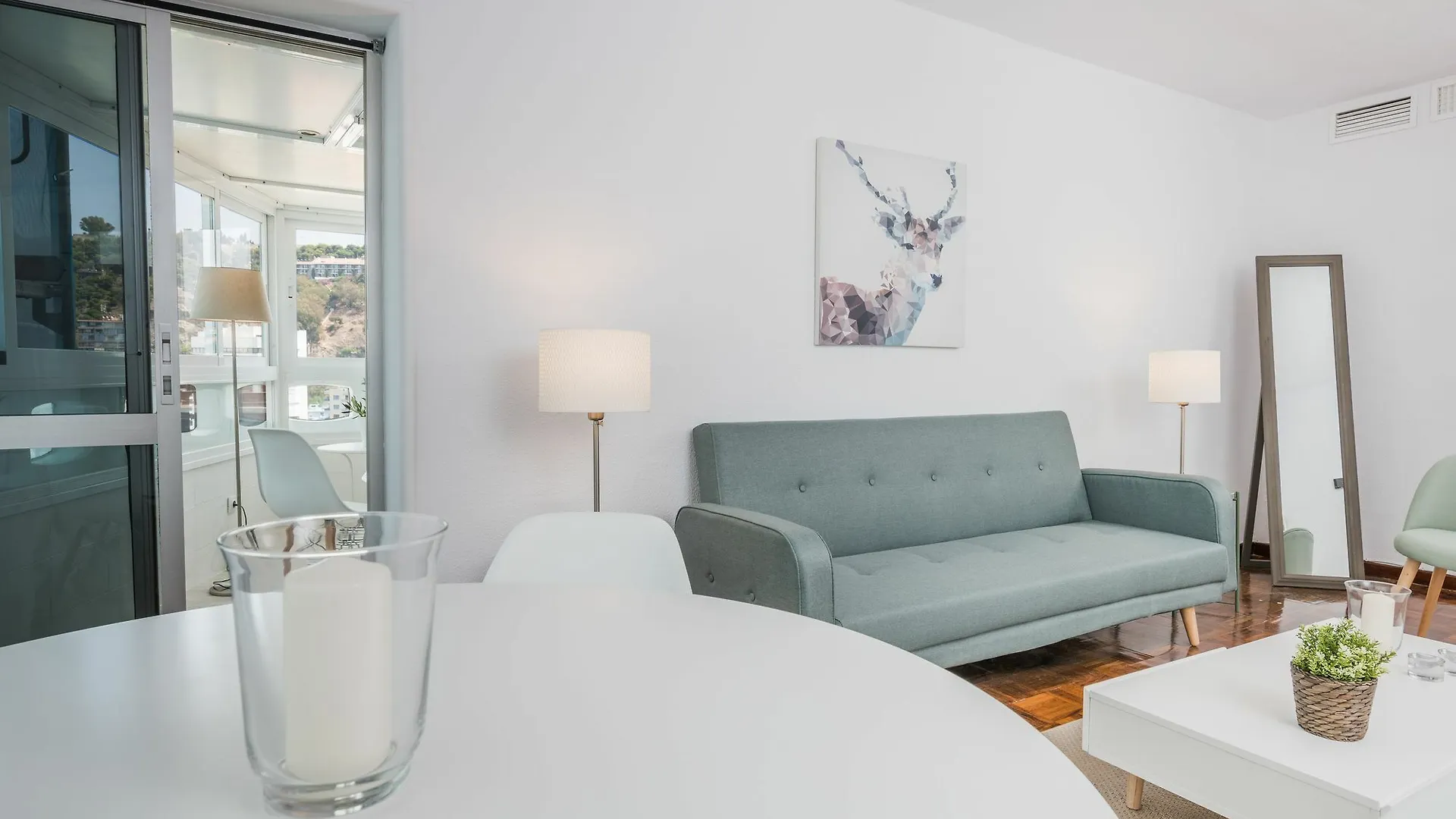 Apartamentos Paseo De La Farola Màlaga Španělsko