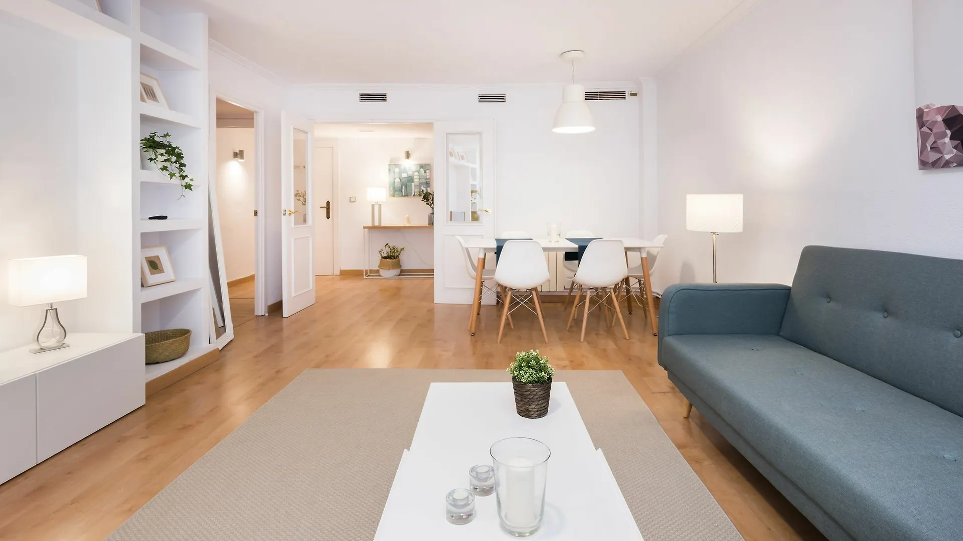 Apartamentos Paseo De La Farola Màlaga Apartmán