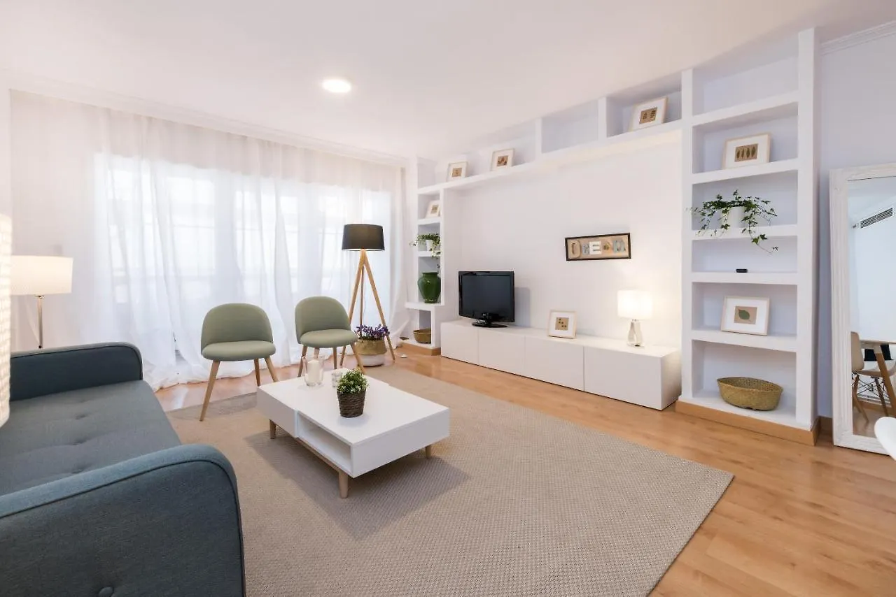 Apartamentos Paseo De La Farola Málaga Espagne