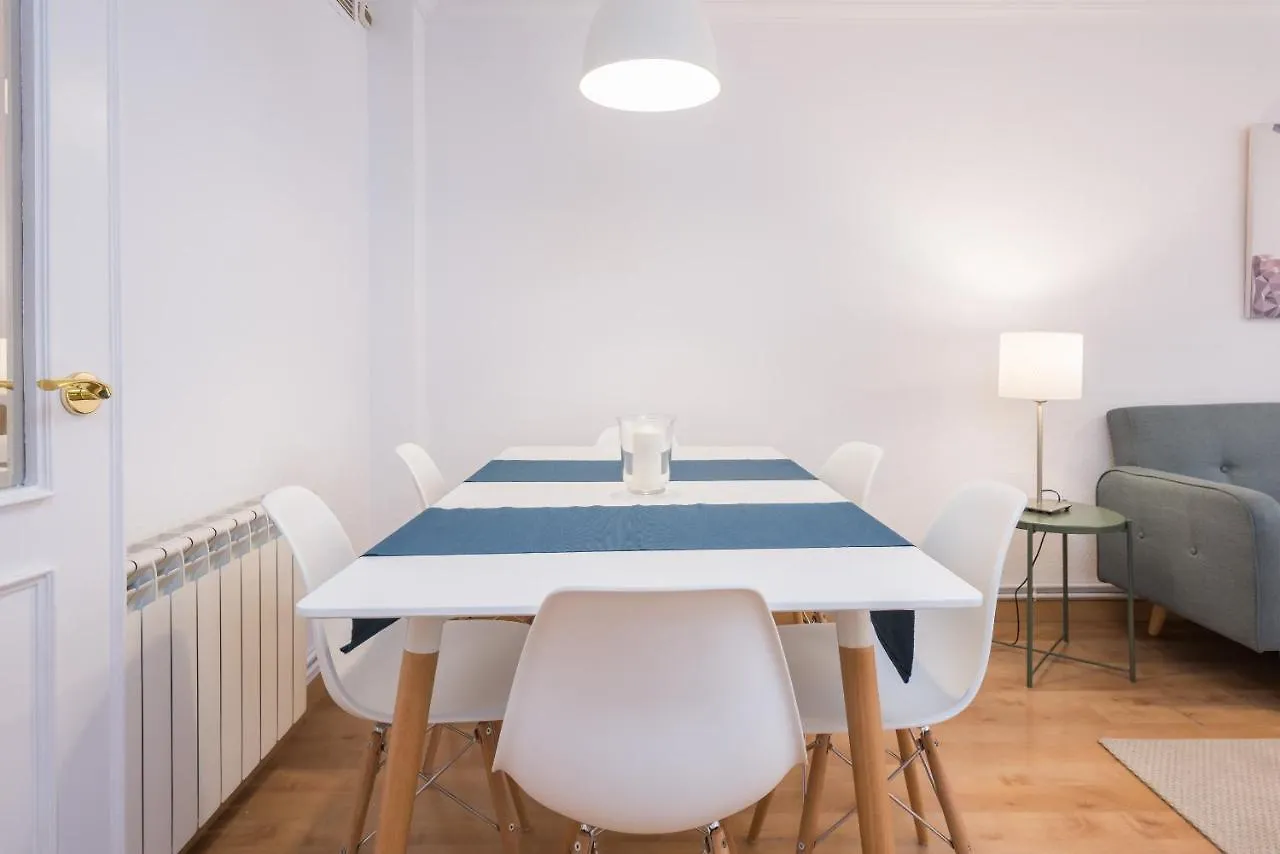 Apartamentos Paseo De La Farola Málaga Appartement